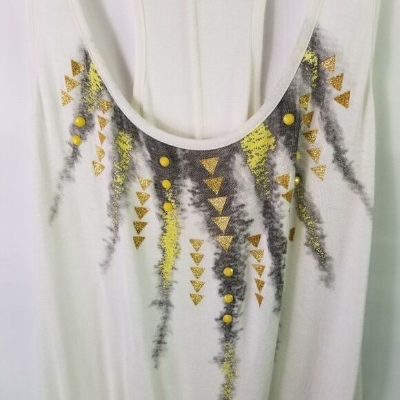 Retro doll white starburst muscle tee. Size L. - Picture 2 of 7